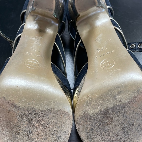 Chanel heels - Picture 4 of 4